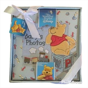 Disney Winnie the Pooh Baby Photos Album-holds 200 4x6 pictures